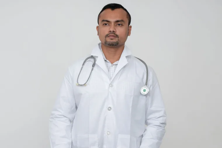 Portrait accompanying a CMC development consultant profile example