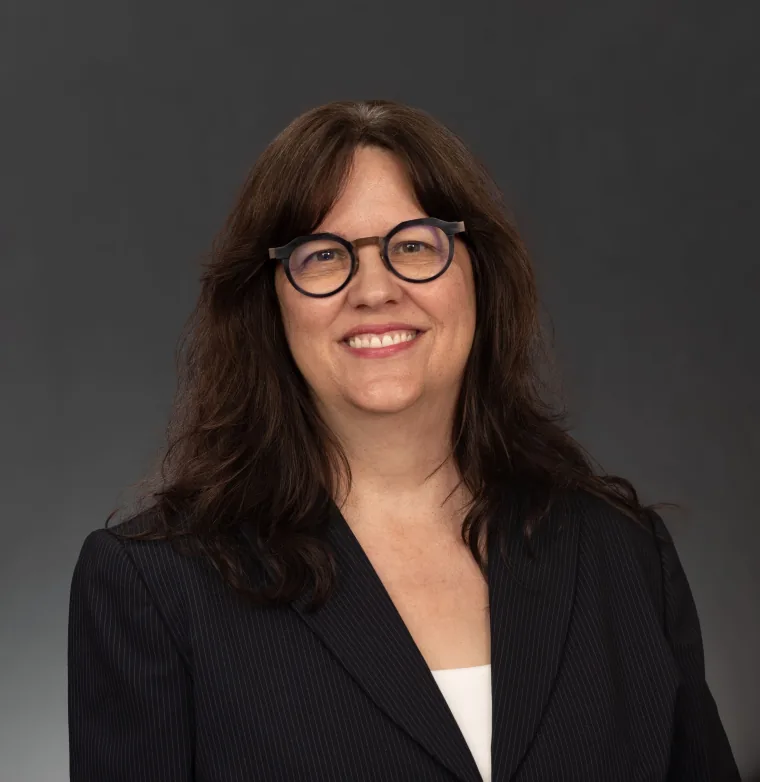 Portrait accompanying a medical writing consultant profile example